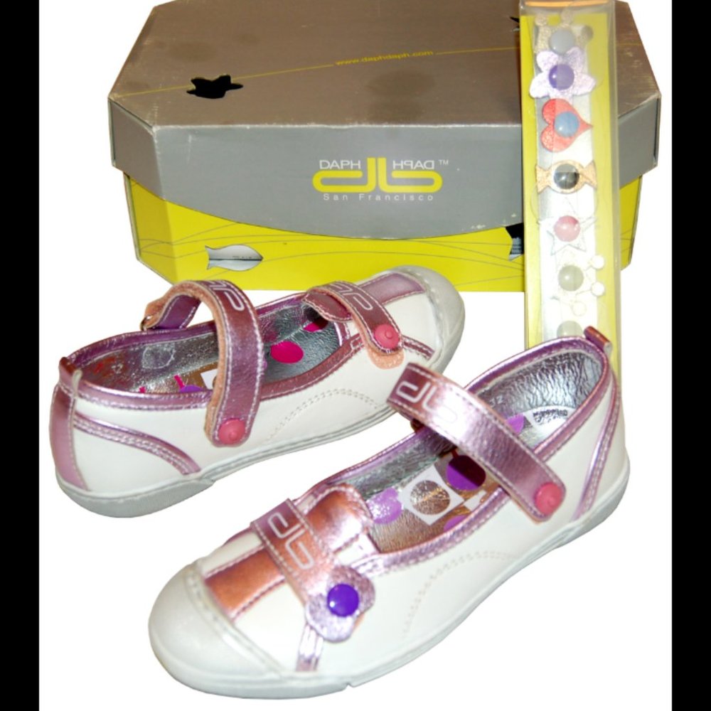 NIB Daph Daph Farah Mary Jane Shoes, Removable Decorative Snaps, sz 32 ( US)